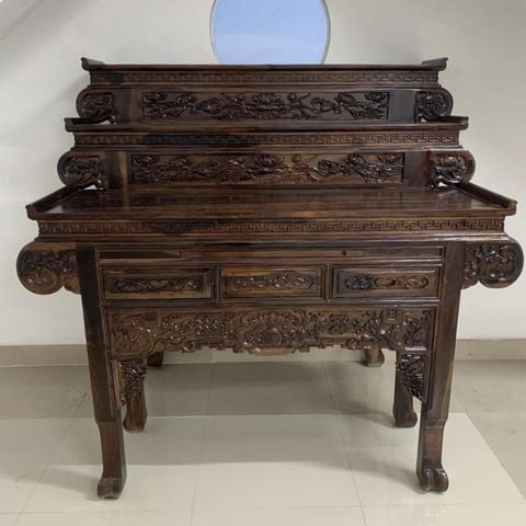 Bàn thờ gia tiên gỗ muồng 3 tầng tay cuốn GM13