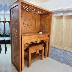 Vách phòng thờ và bàn thờ mẫu PT29