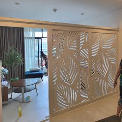 Vách cửa lùa cnc họa tiết lá cây CL17