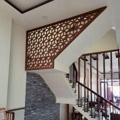 Vách cầu thang bằng gỗ mẫu CT16