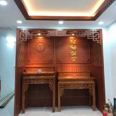 Trang trí vách ngăn phòng thờ chữ vạn mẫu PT21