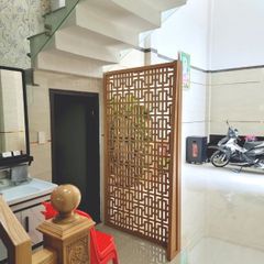 Vách ngăn cầu thang cắt CNC mẫu CT09
