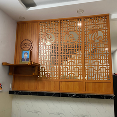 Vách ngăn bàn thờ treo VTT32