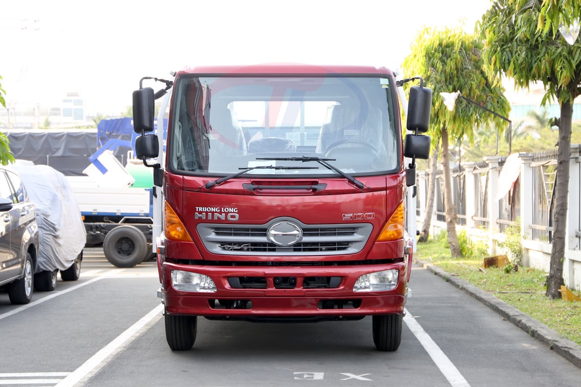 Xe Tải Hino 6 Tấn Thùng Lửng