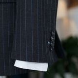  Áo Khoác Sọc Dọc Holland Sherry 