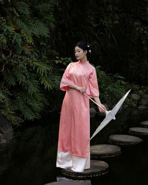  Áo Dài Danh Nguyệt 