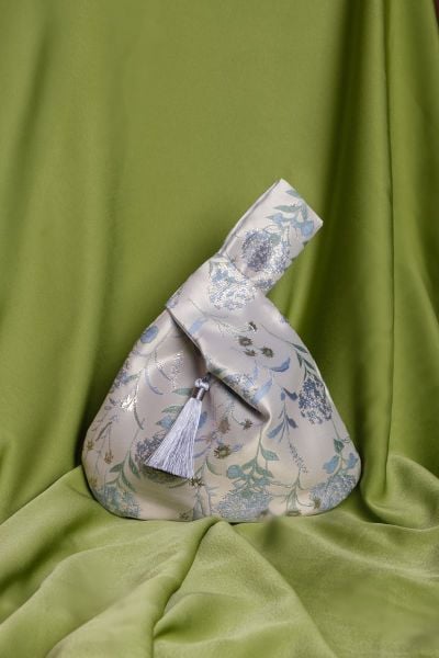  PHỤ KIỆN ÁO DÀI - TÚI BÁNH GIÒ 