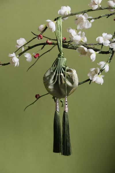  PHỤ KIỆN ÁO DÀI - TÚI THƠM 