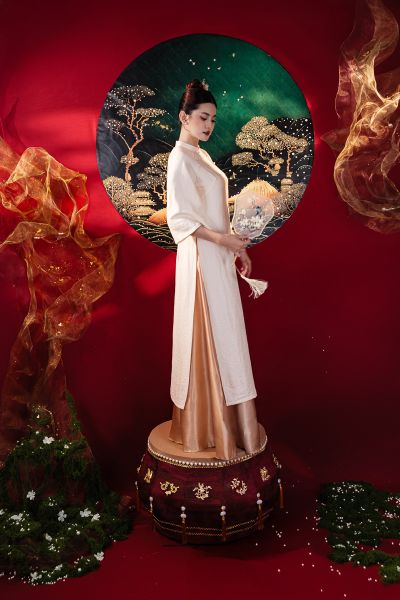  Áo dài Trầm Tưởng 