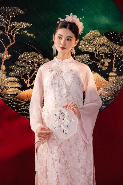  Áo dài Thạch Lam 