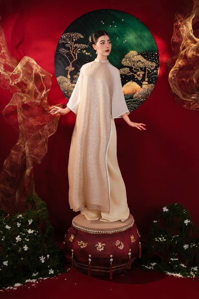  Áo dài Xuân Quỳnh 