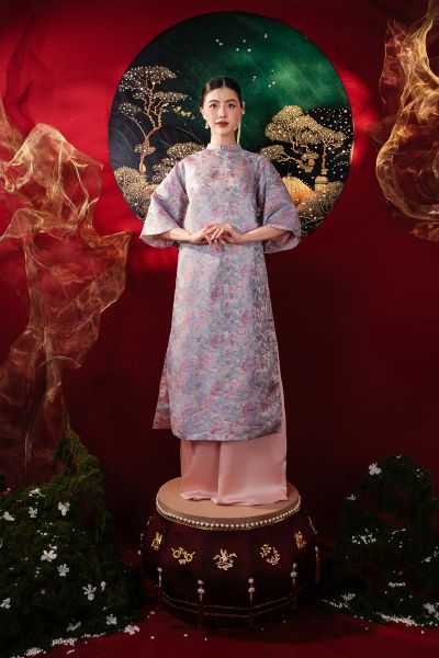  Áo dài Bính Hoàng 
