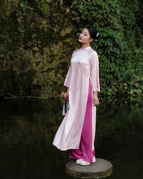  Áo Dài Tri Xuân 