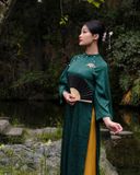  Áo Dài Ỷ Huyên 
