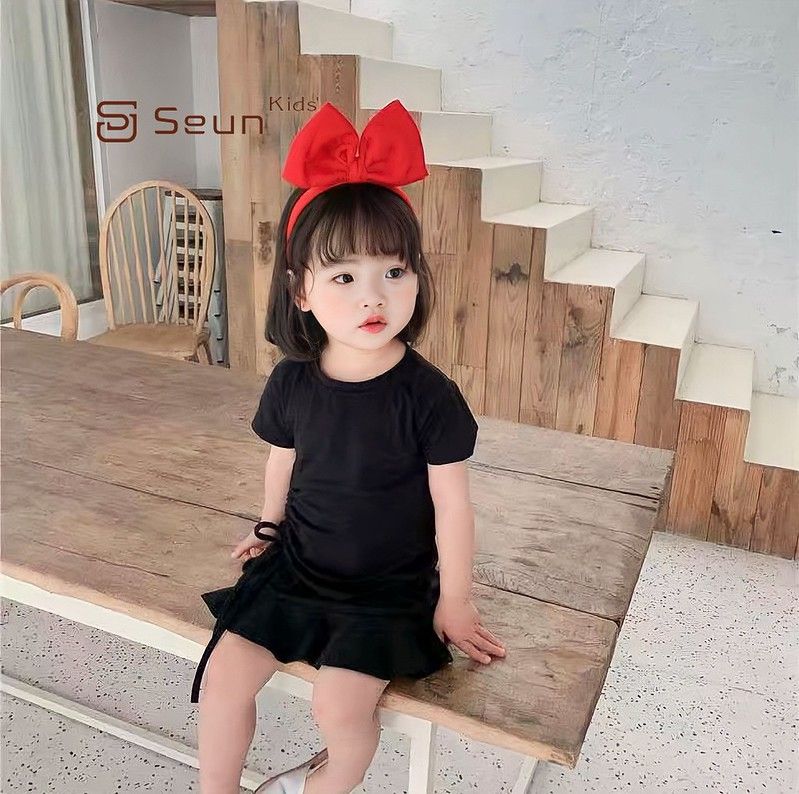 Váy bé gái cộc tay ROLIA chất đũi xốp dáng đuôi cá phối bèo ngực mặc