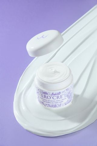  Kem Dưỡng Body Lro'Cre Whitening Renewal Body Cream Giúp Trắng Da 100g 