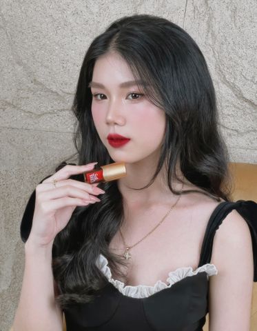  Son Kem Mềm Môi Lro'Cre Soft Touch Lip Mud 3 Tone Màu 2.7g 