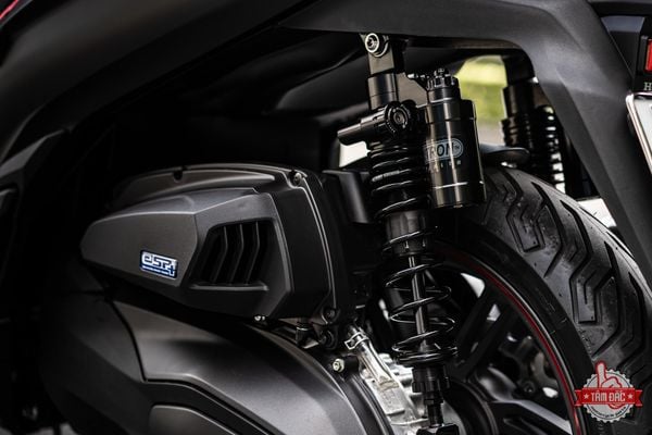 phuoc-nitron-r3-stealth-full-den-dlc-edition-cho-sh350i-sh300i