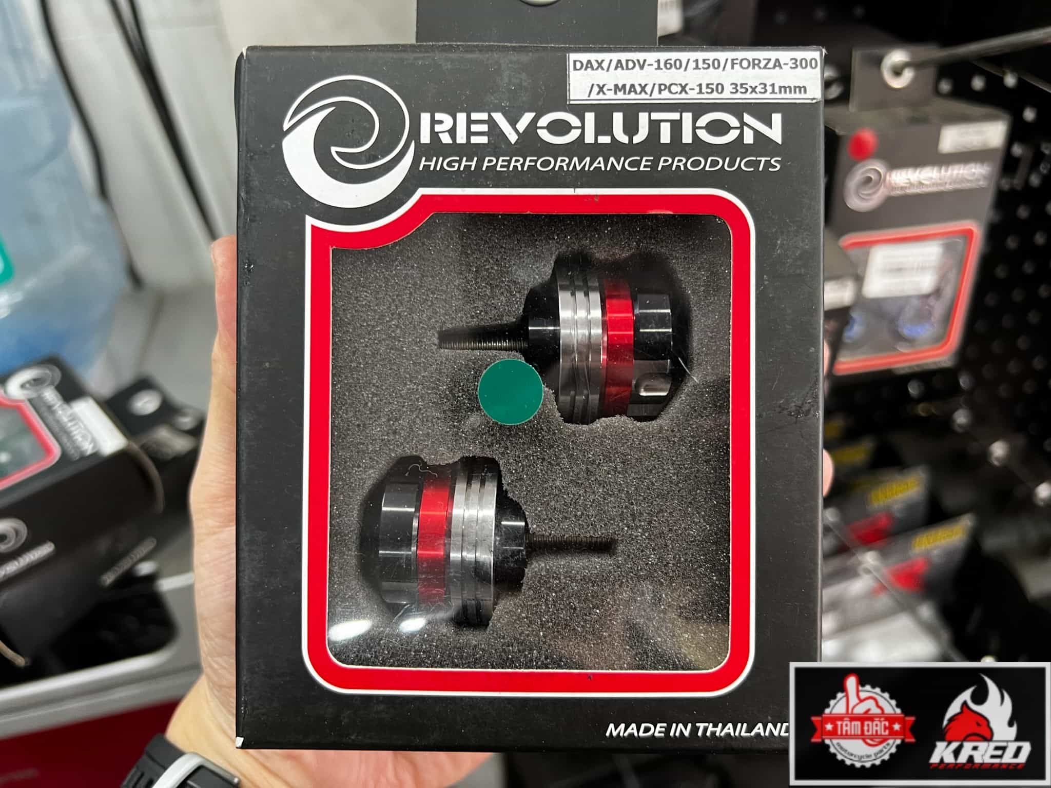  Gù tay lái Revolution V3 