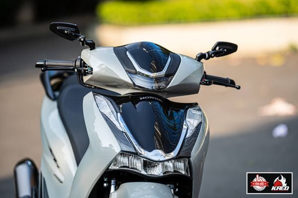 guong-crg-arrow-gan-chan-guong-chinh-hang