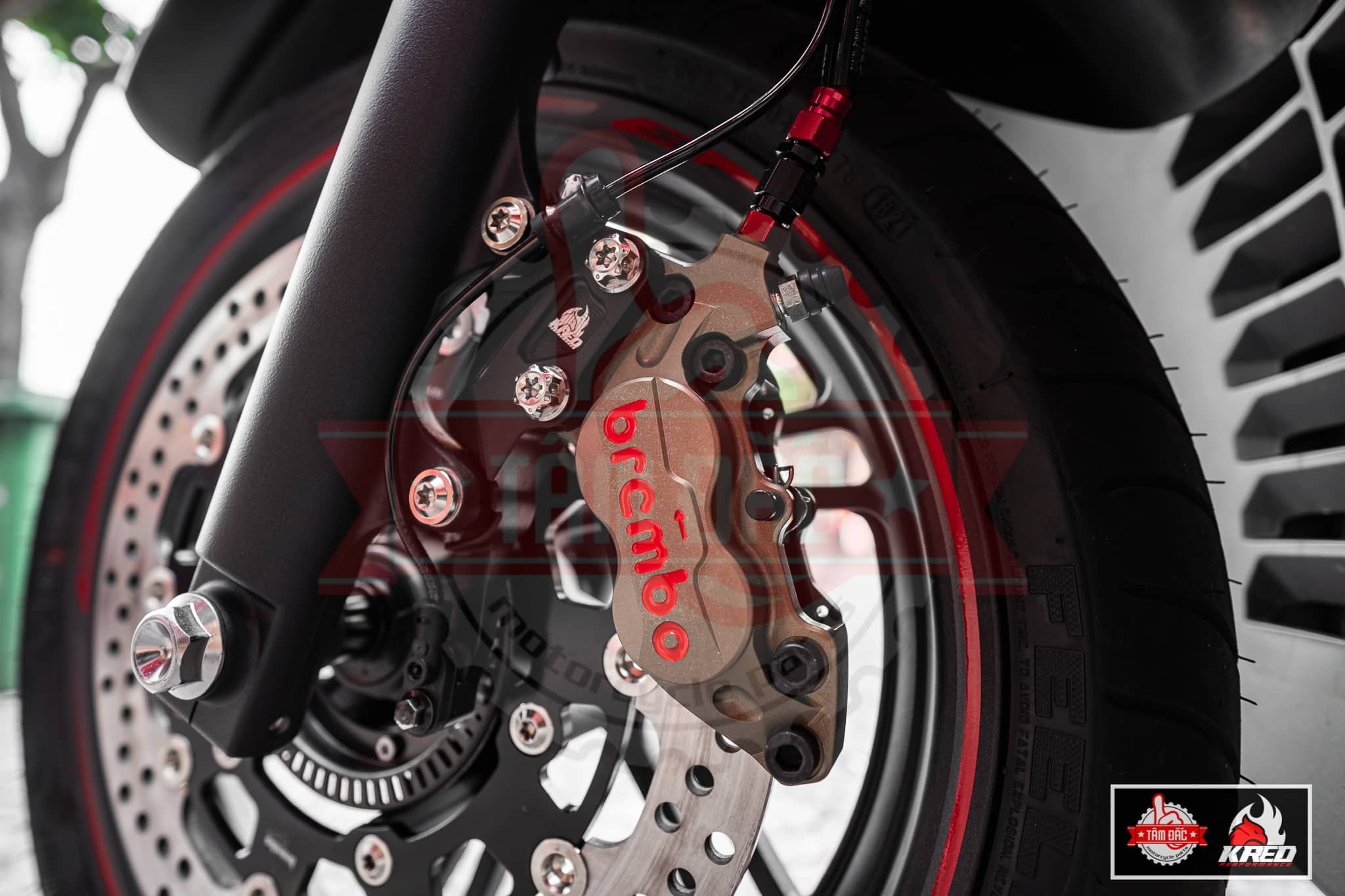  Heo Brembo Billet 4 Piston - Bên trái 