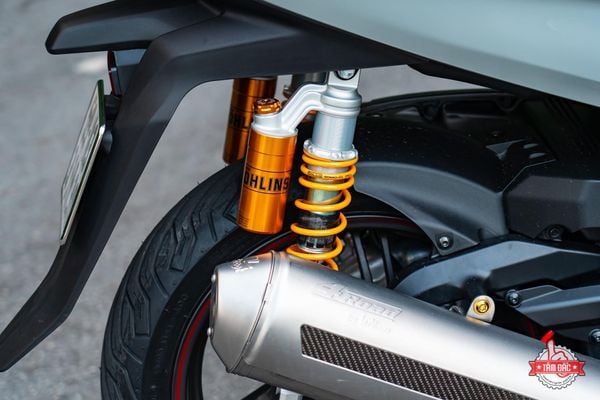 phuoc-ohlins-ho817-cho-sh300i