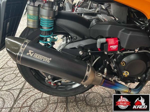 po-akrapovic-cho-sh350i-forza350