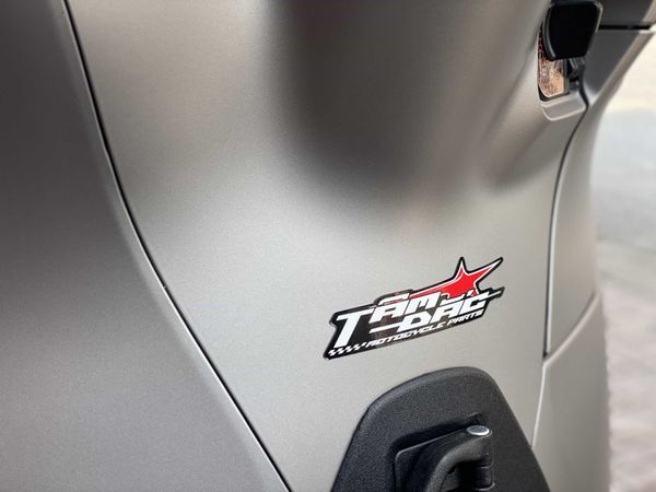 son-don-dan-ao-xe-sh300i