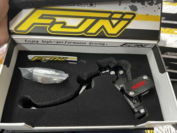 tay-thang-fjn-ex10-den-binh-dau-lien-ben-trai