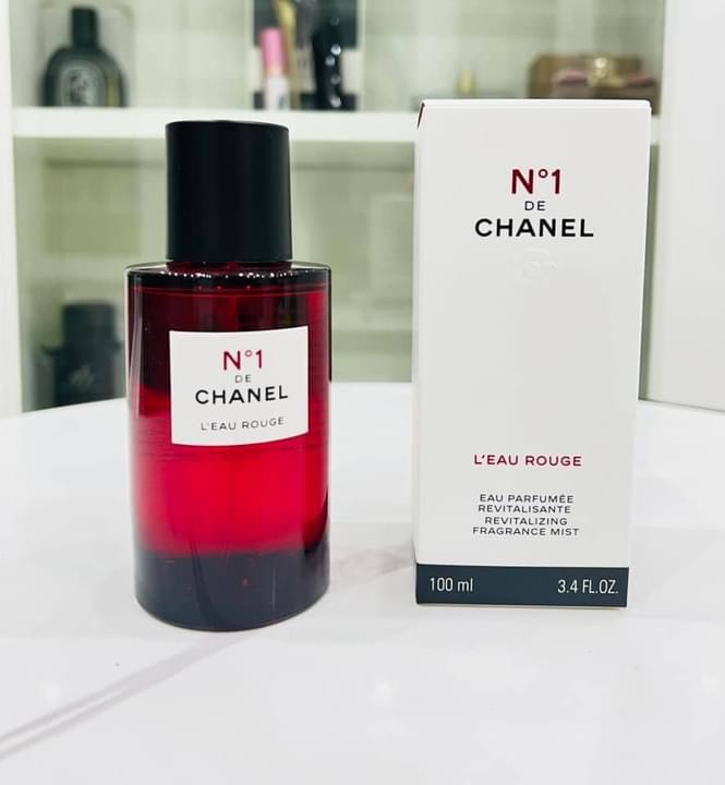 BODY MIST N°1 DE CHANEL L'EAU ROUGE 100ML – BODY MIST N°1 DE CHANEL L'EAU ROUGE 100ML –
