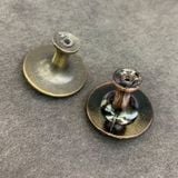  Tay nắm tròn hoa văn giả cổ (Cái) 