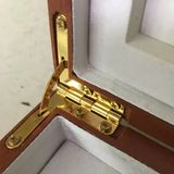  Bản lề trang trí hộp gỗ 90 độ - màu vàng sáng (cái) 