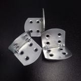  Ke sắt vuông 8 lỗ nhiều kích thước (cái) 