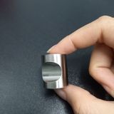  Tay nắm tủ gù nhôm 