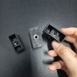  Nắp chụp nhựa chữ nhật có lỗ ren nhiều kích thước (cái) 