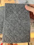 Nỉ xám dán gót chân bàn ghế 