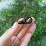  Nẹp nhựa giữ ống, kẹp cáp cố định dây điện phi 6mm, 10mm (Con) 