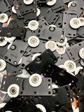  Bộ bánh xe cửa lùa YM - 5643, YM - 5644 (Bộ) 