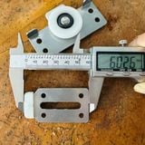  Bánh xe cửa lùa 626 có tăng chỉnh (Bộ) 