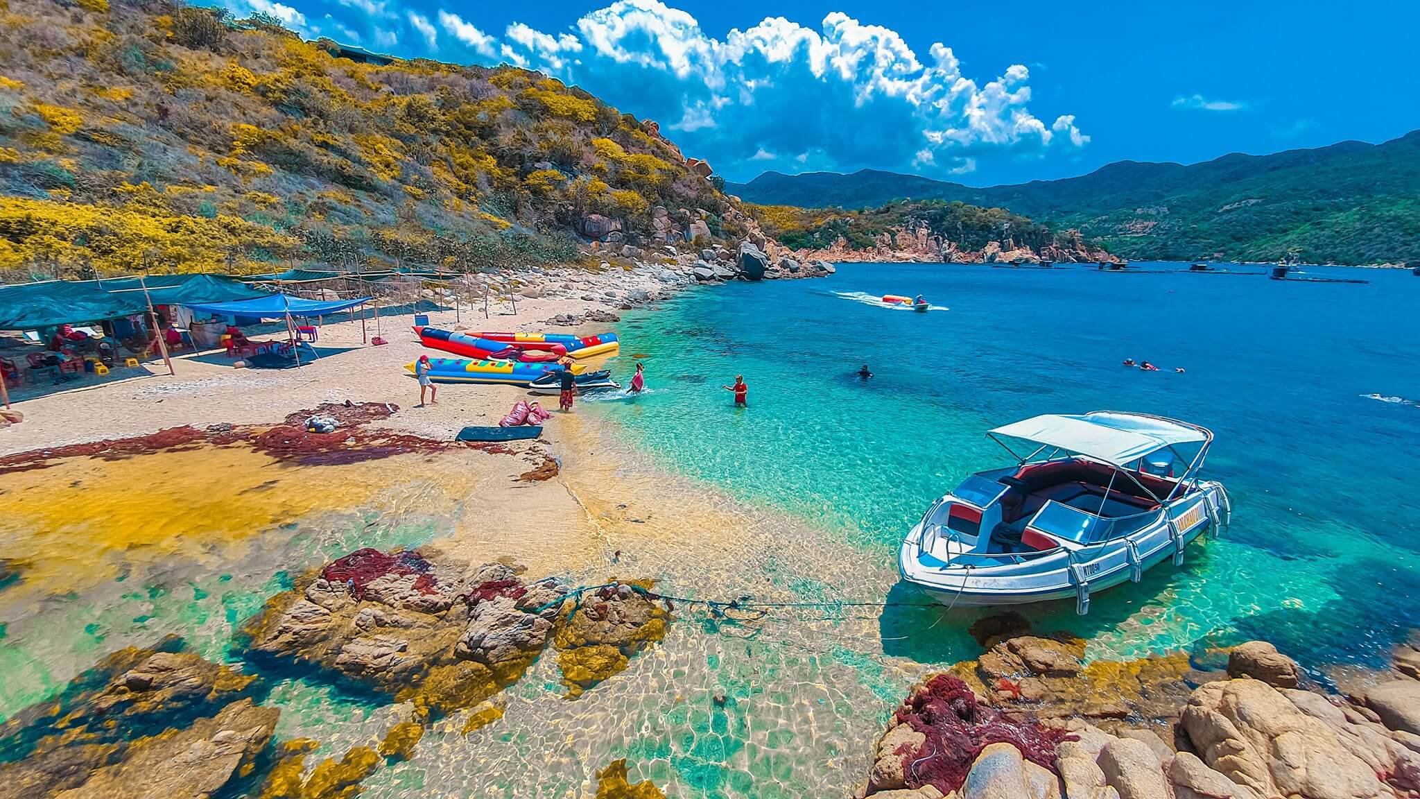 Tour Hà Nội - Vịnh Cam Ranh - Vịnh Vĩnh Hy - Bàu Cát Trắng - Mũi Né - –  Goseetour
