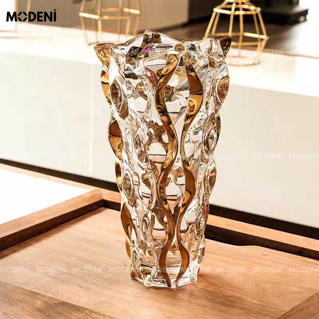 Bình Hoa Pha Lê Elysian – Lọ Hoa Trang Trí Cao Cấp Ánh Vàng – Kích Thước 28x14.5cm, Phù Hợp Decor Bàn Tiệc Sang Trọng
