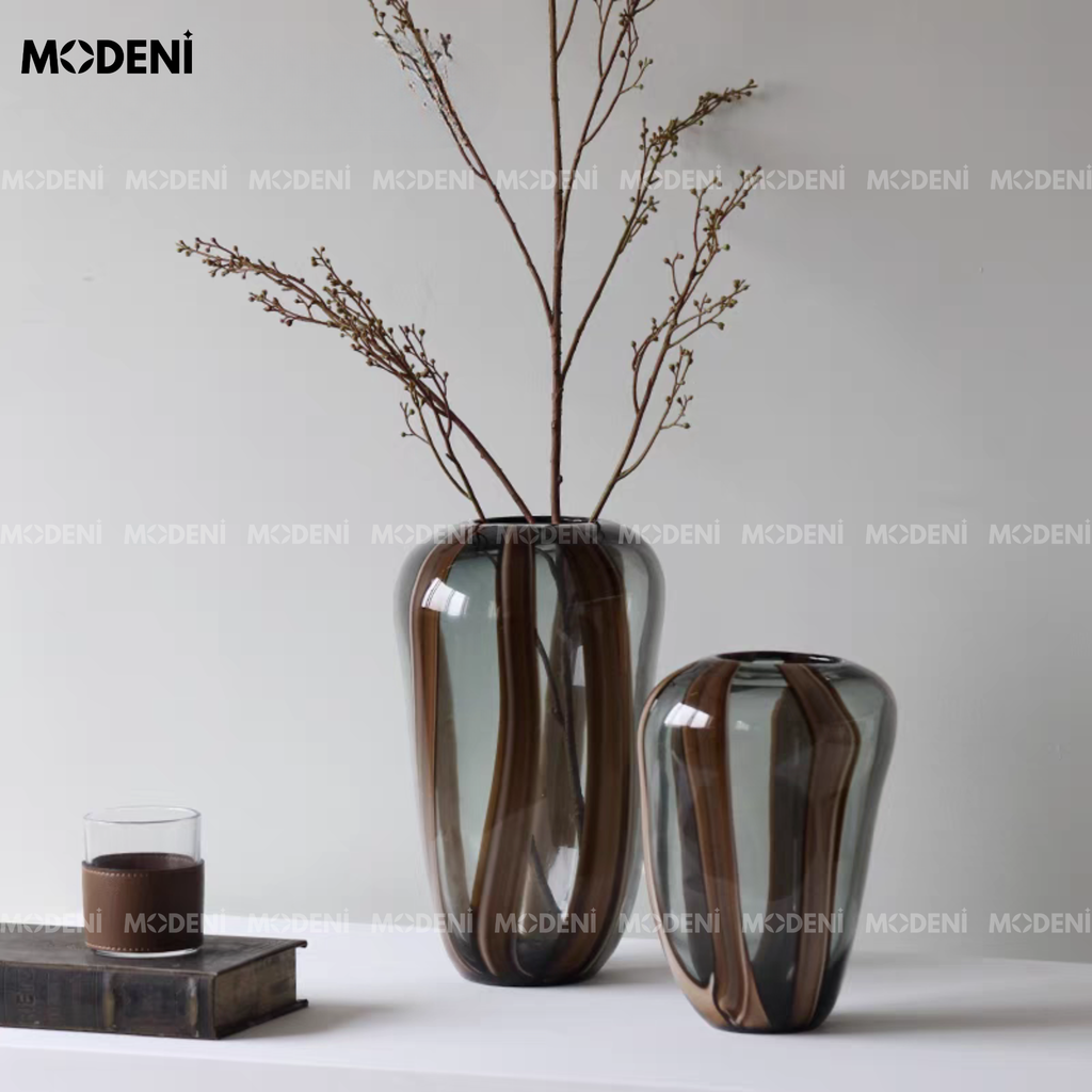 Bình Hoa Thủy Tinh Nghệ Thuật Aurora Noir – Lọ Trang Trí Cao Cấp Phối Vân Đen Nâu – Kích Thước 34x22cm & 27.3x19.3cm – Phù Hợp Decor Bàn Console, Kệ Tủ Sang Trọng