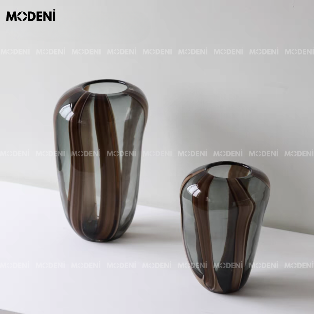 Bình Hoa Thủy Tinh Nghệ Thuật Aurora Noir – Lọ Trang Trí Cao Cấp Phối Vân Đen Nâu – Kích Thước 34x22cm & 27.3x19.3cm – Phù Hợp Decor Bàn Console, Kệ Tủ Sang Trọng