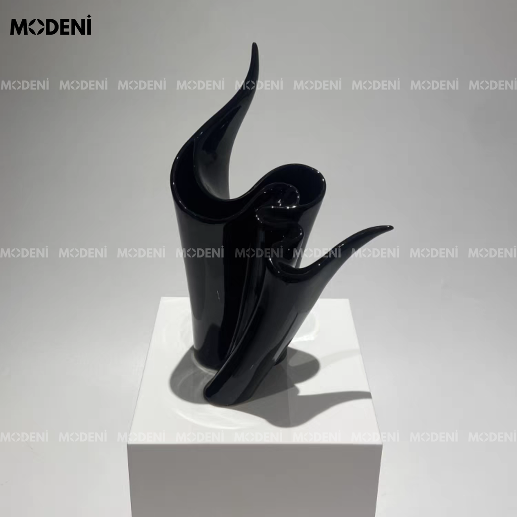 Bình Hoa Gốm Sứ Echo – Hình Khối Nghệ Thuật Tối Giản – Decor Hiện Đại Cho Bàn Làm Việc, Kệ Tủ, Phòng Khách