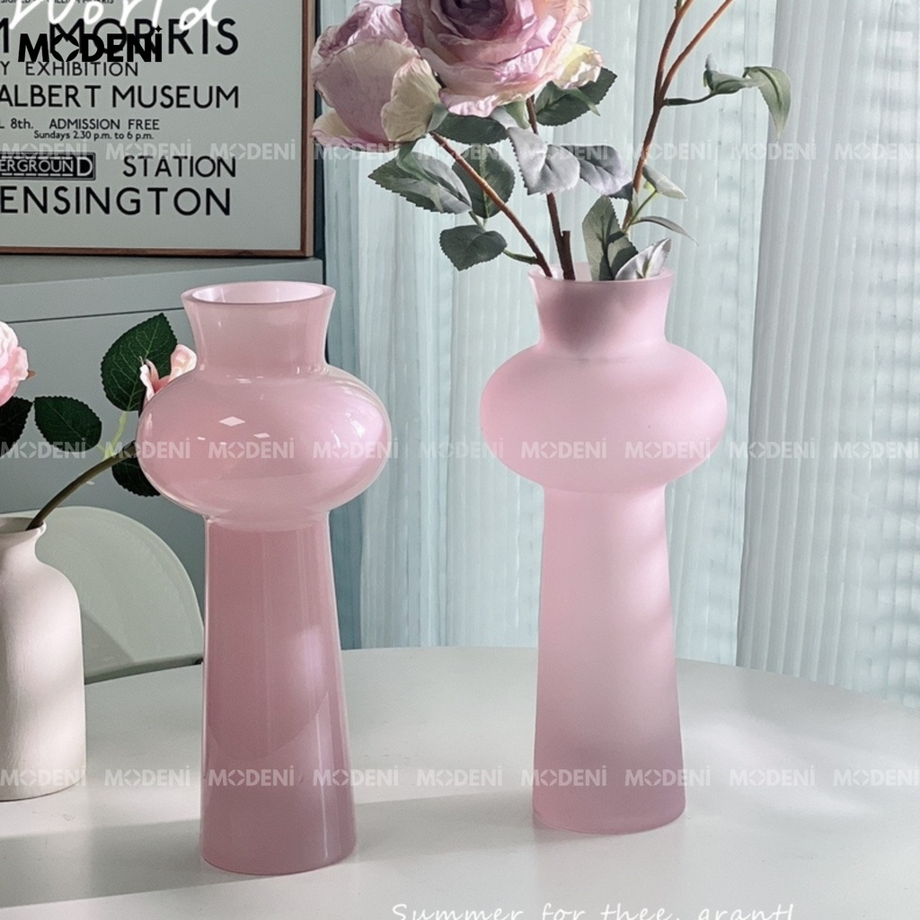 Bình Hoa Thủy Tinh Hồng Frosted Cao Cấp Mờ Lì Pastel | Dáng Eo Phình Nghệ Thuật – Decor Góc Bàn, Kệ Tủ Hiện Đại