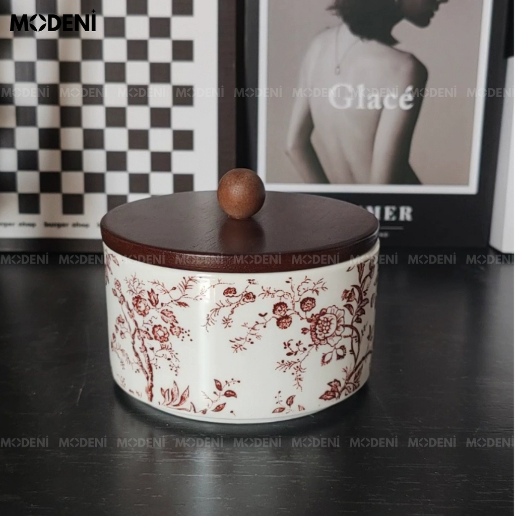 Lọ Đựng Palm Màu Đỏ – Hũ Sứ Nắp Gỗ Đựng Trà Bánh Kẹo – Hoa Văn Cổ Sang Trọng Vintage – Decor Tủ Kệ Đậm Gu
