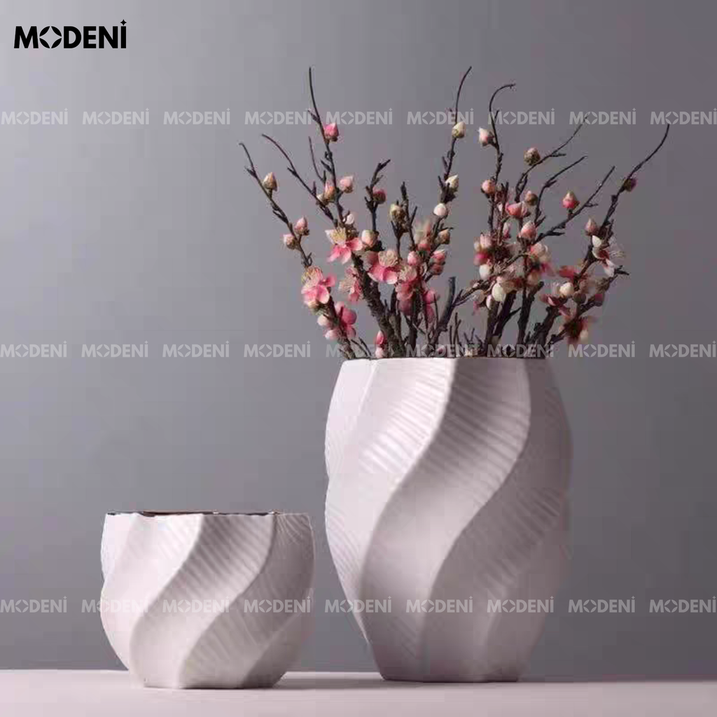 Bình Hoa Gốm Lumia – Đường Cong Nghệ Thuật Trắng Nhám – Decor Sang Trọng Cho Kệ Tủ, Bàn Console, Phòng Khách