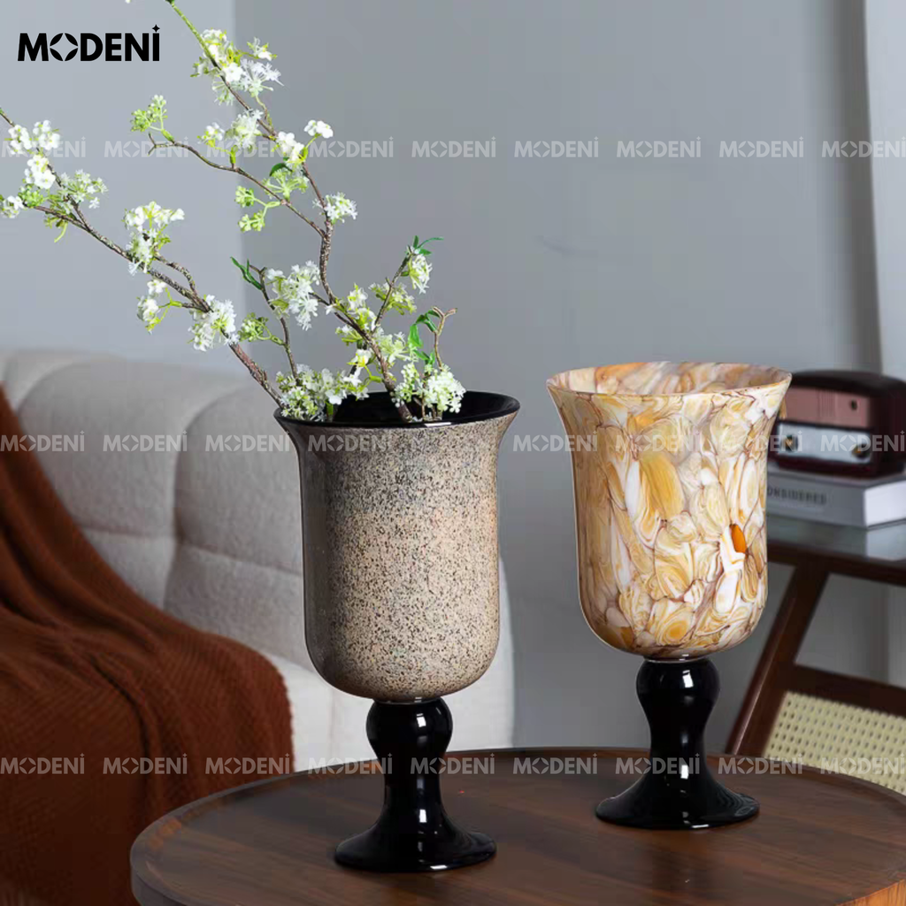 Bình Hoa Gốm Sứ Chalice – Bình Cắm Hoa Cao Cấp Trang Trí Bàn Phòng Khách – Gốm Sứ Xám Vân Đá Đế Đen 33cm