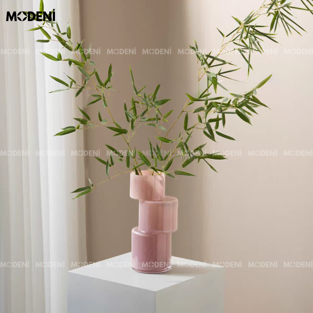 Bình Hoa Blush – Bình hoa thủy tinh hồng pastel nghệ thuật – Kiểu dáng xếp tầng hiện đại 25.5cm – Phù hợp decor bàn làm việc, kệ sách, phòng ngủ