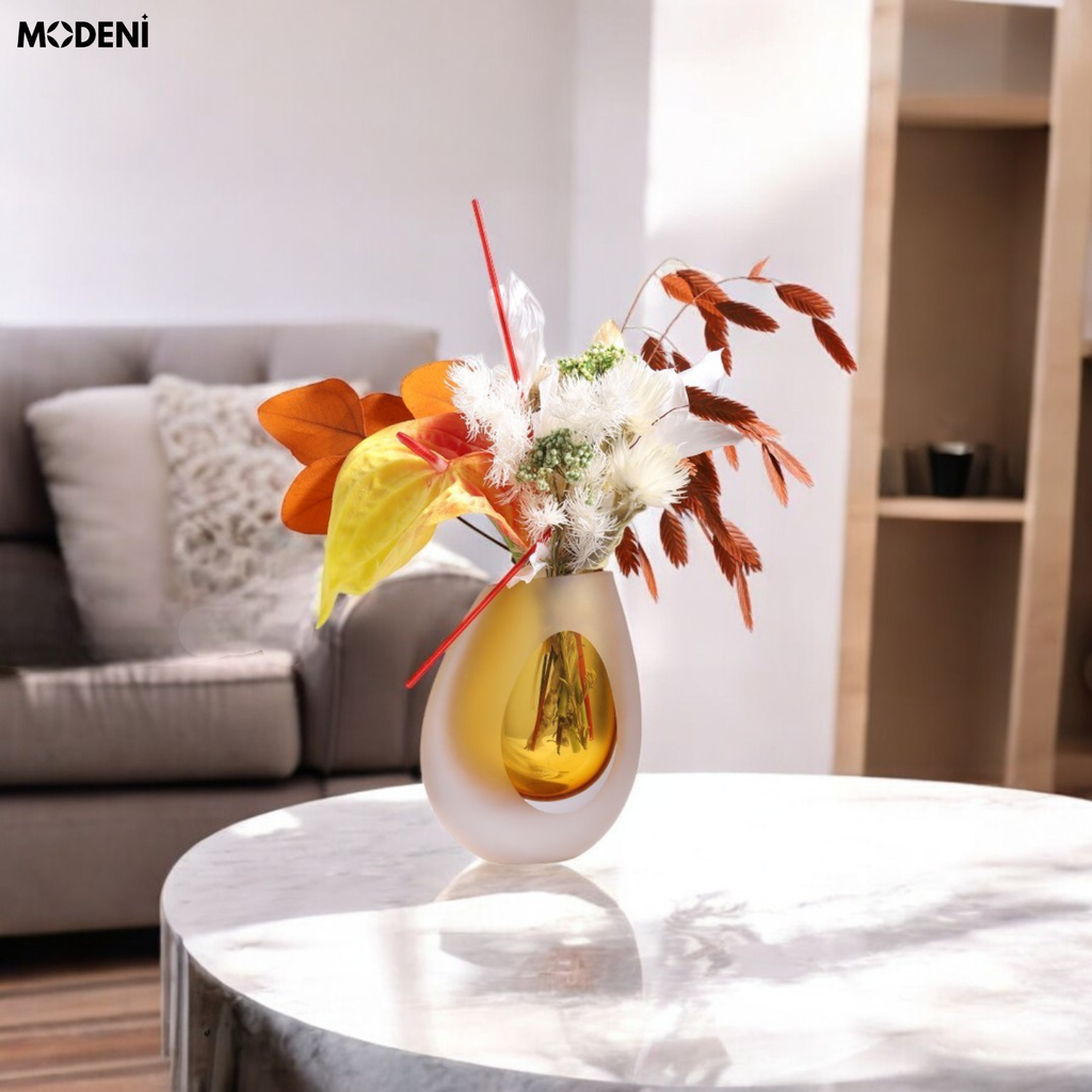 Bình Hoa Thủy Tinh Cao Cấp Emma – Viền Nhám Trắng Nghệ Thuật – Tạo Điểm Nhấn Cho Không Gian Hiện Đại